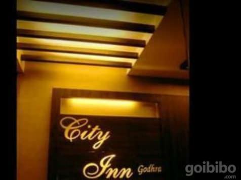 Hotel City Inn Godhra Eksteriør bilde